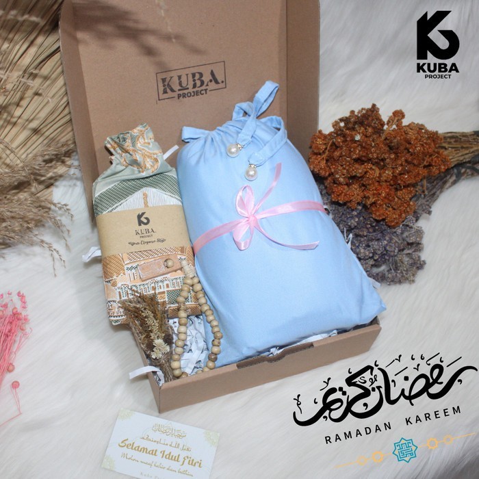 

[Best Seller] Hampers Mukena dan Sajadah Travelling Gift Box Lebaran Kado Wanita