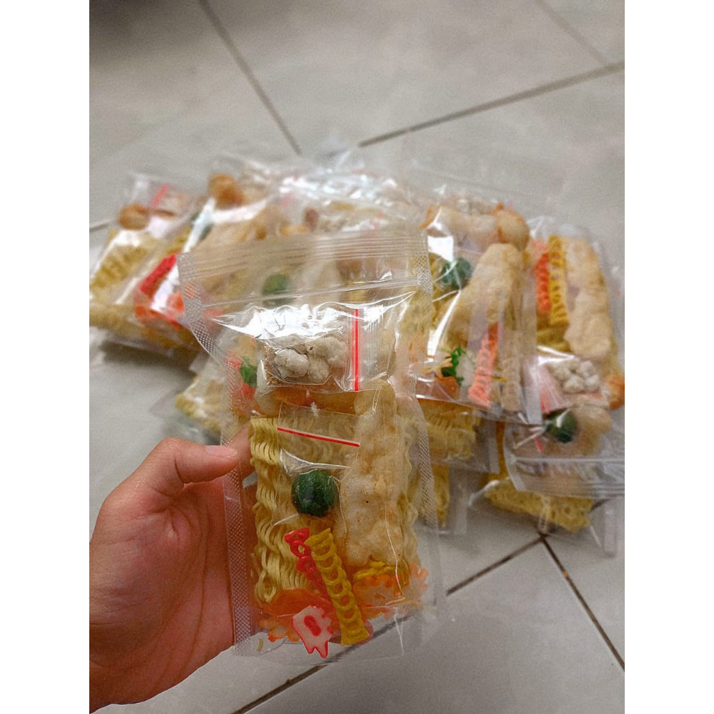 

Seblak Instan Isi 10 pcs termurah Super pedas Paket hemat