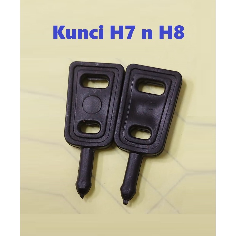 2pc Plastik Kuncian Reptile Box Breeding Box NOMOY H7 n H8