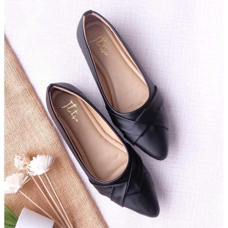 Sepatu Flatshoes Big Size Wanita Sepatu Wanita Ukuran Jumbo Andara Hitam