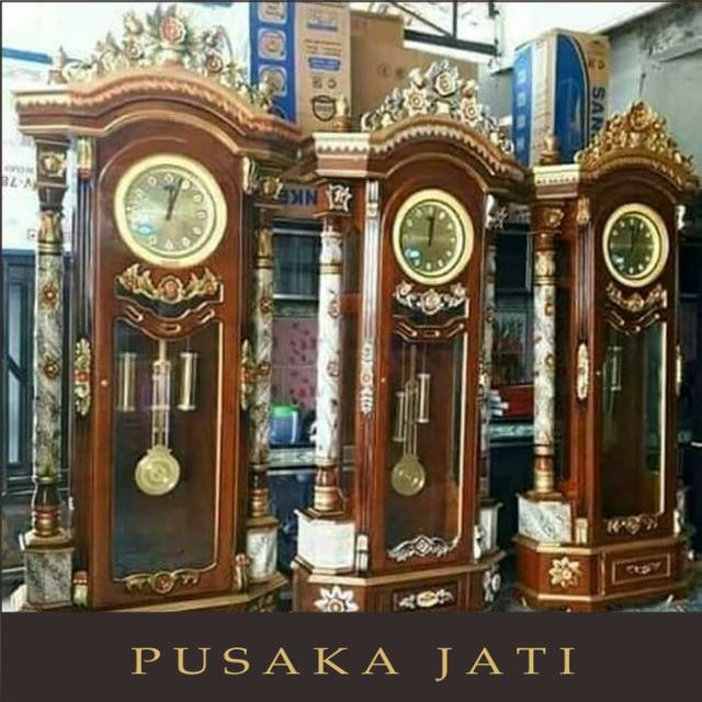 Jam Lemari Jam Almari Jam Hias Dinding Ukir Jati Jujur Barokah Furniture Jepara pusaka jati