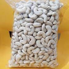 

1 kg kacang mede mentah super / mede mentah / mente mentah super