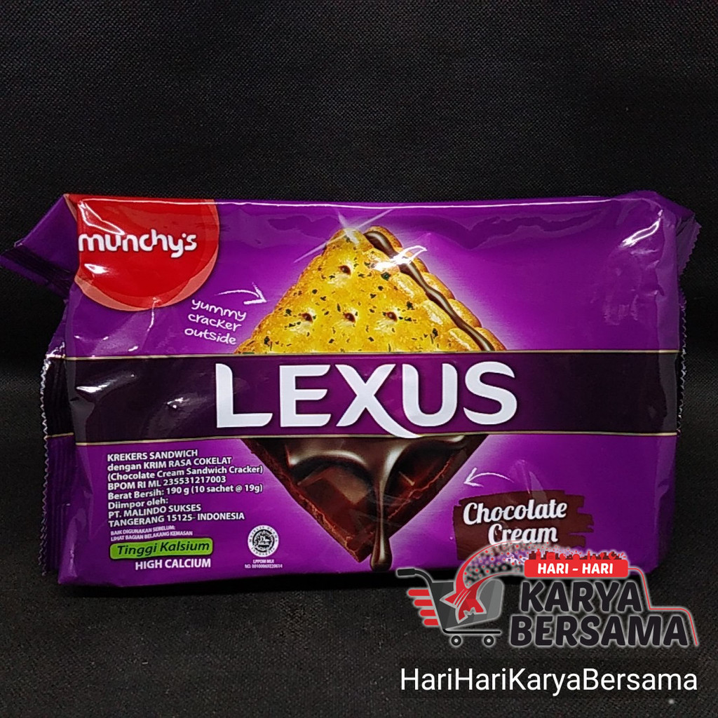 

MAKANAN RINGAN BISKUIT MUNCHY'S LEXUS BISKUIT CHOCOLATE CREAM 190GR