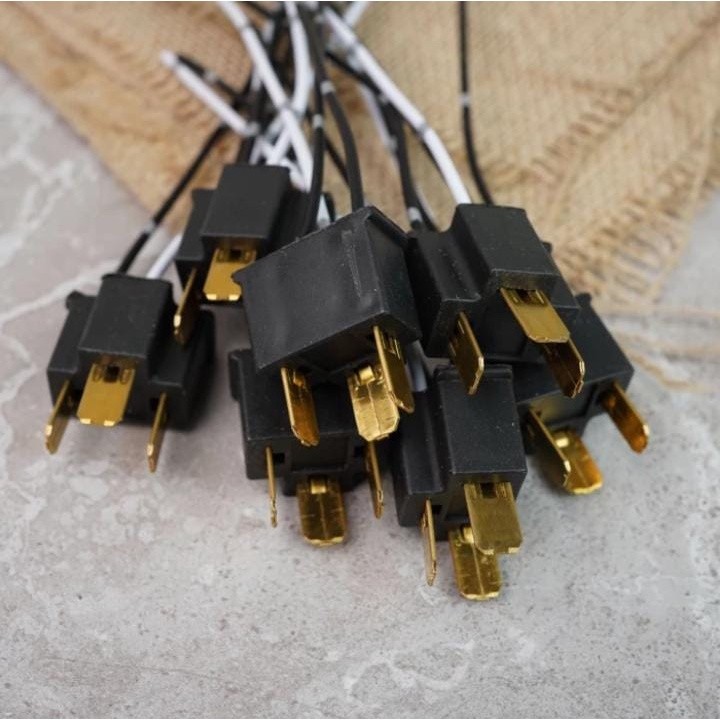 SOKET LAMPU H4 COWOK SOCKET H4 MALE SOKET H4 LAMPU MOBIL