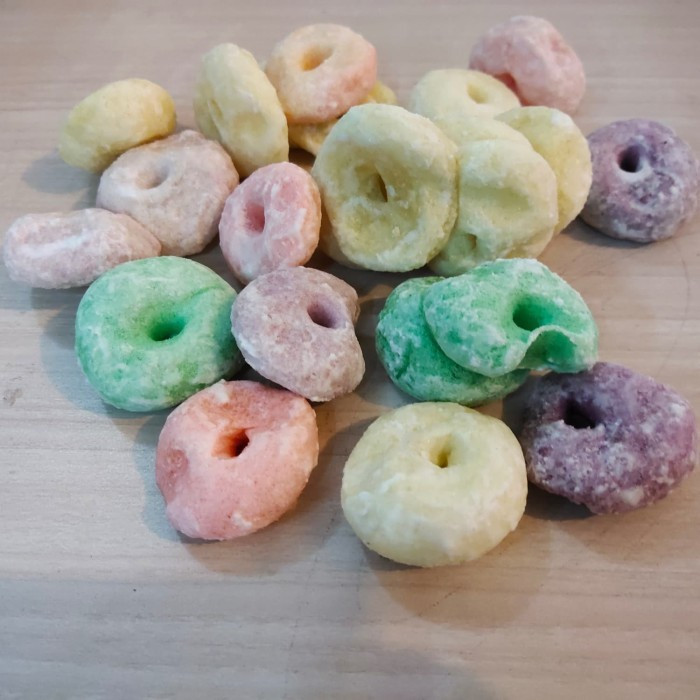 

NEW TERMURAH Ready ANEKA SNACK 100gr Donat Kering Donat Cincin Gabus Manis/donat mini kering donat warna