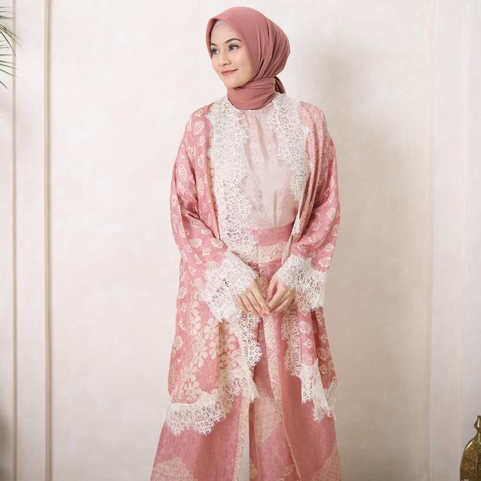 Arumi One set Outer Batik Viscose Wanita (outer & Celana) - Hitam 3D, Oneset