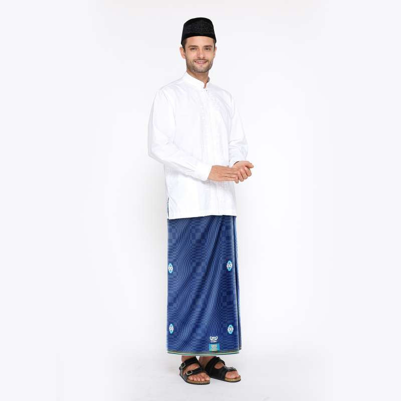 

BEST SELLER | Sarung BHS Classic SILVER Motif C45 SSF Biru Tua