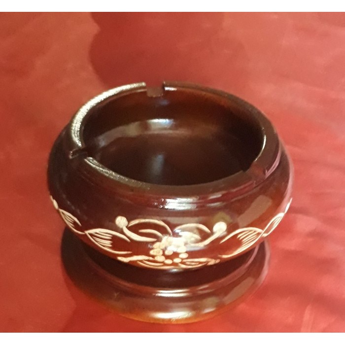 TERLARIS ASBAK KAYU JATI UKIR