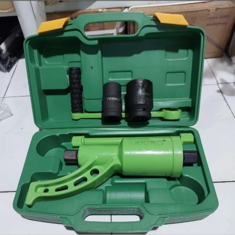 TEKIRO KUNCI TORSI RODA PUTAR BAN TRUK TEKIRO IMPACT MANUAL LABOR SAVING WRENCH TEKIRO AU-LS1794
