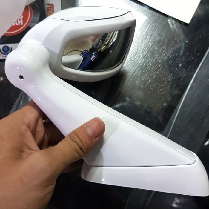 Spion Kap Mesin / Fender Mirror Mobil Fortuner 2016