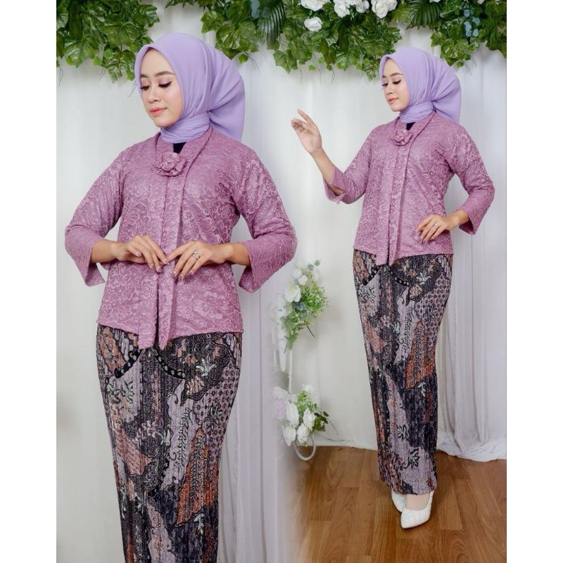 SETELAN KEBAYA FLOY JUMBO LD 130 / KEBAYA ENCIM FLOY / KEBAYA MODERN / KEBAYA KARTINI / KEBAYA JUMBO