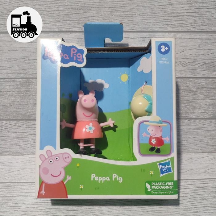XCMH Hasbro Peppa Pig - Peppa Pig Figures - Peppa with Hat