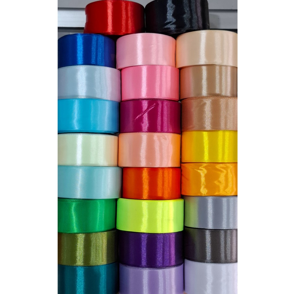 

Pita Satin 4cm / 40mm / 1 1/2inch isi 25 yds