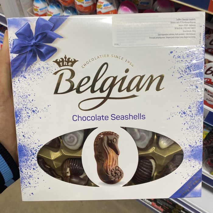 

Belgian Chocolate Seashells / Cokelat Belgian / 250 grm