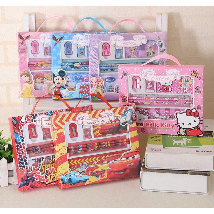 

6.6 Stationary Set Karakter 7 IN 1 / Alat Tulis Set Karakter 7IN1 YOYO 8002A 8002
