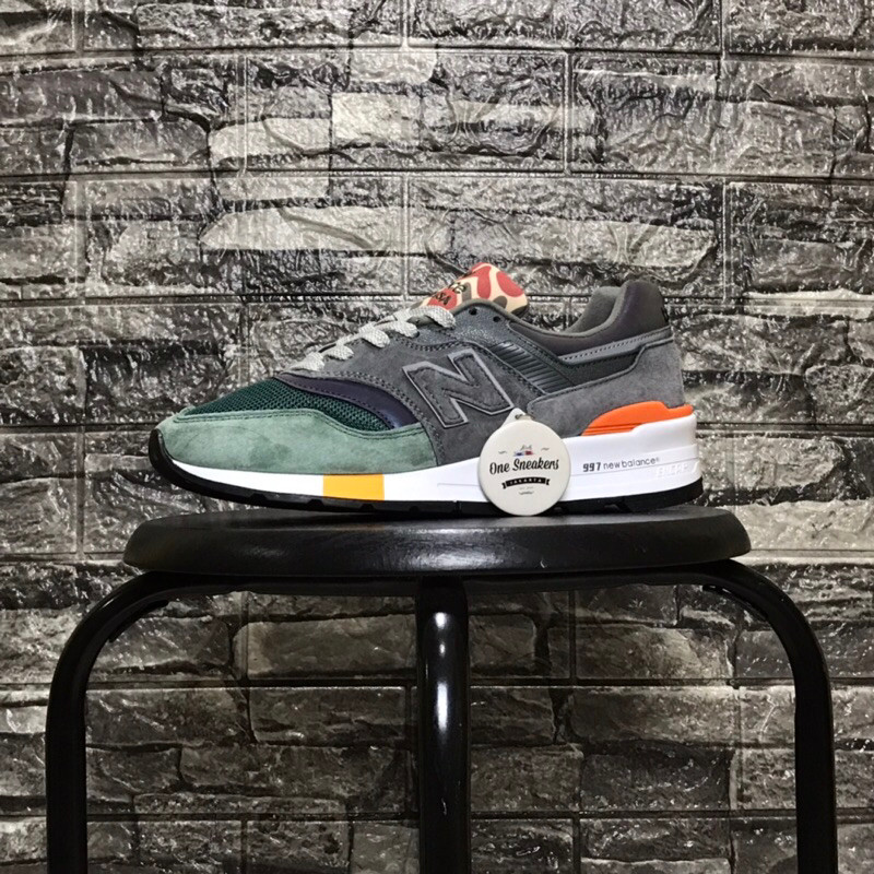 SEPATU NB 997 DUCK CAMO