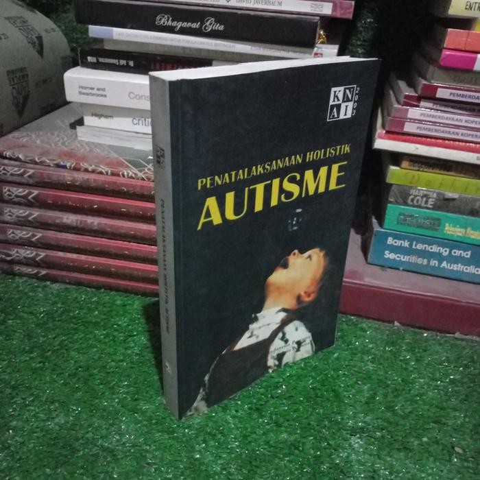 Buku Penatalaksanaan Holistik Autisme
