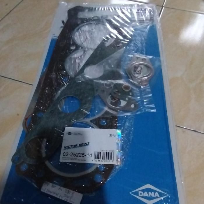 SALE paking top set w124 230e