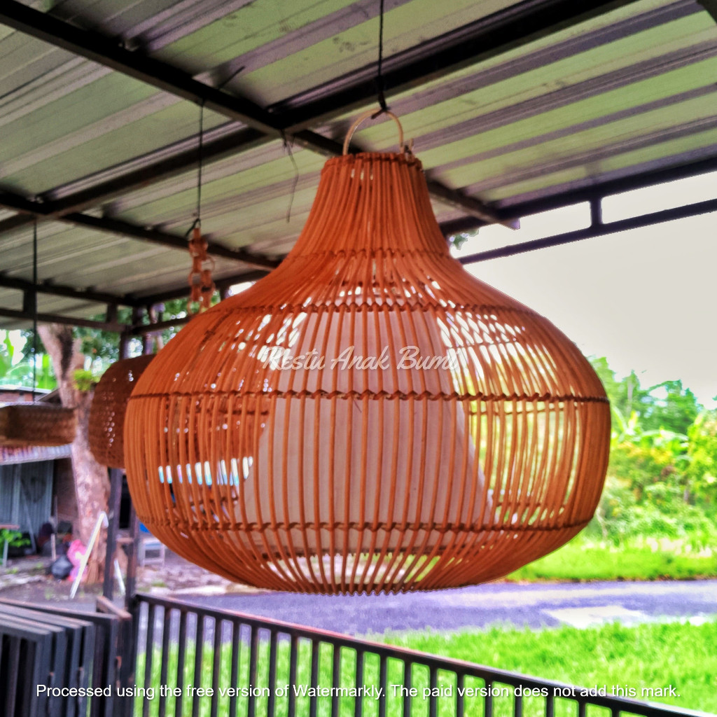 Cup Lampu Gantung  Rotan Bentuk Bawang Diameter 40cm Tinggi 35cm l cup lampu l lampu gantung l hiasa