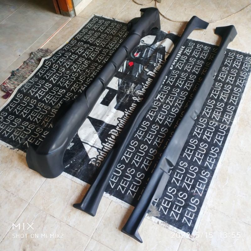 Bodykit AGYA TRD 1.2 Belakang Dan Side Skirt Duraflex