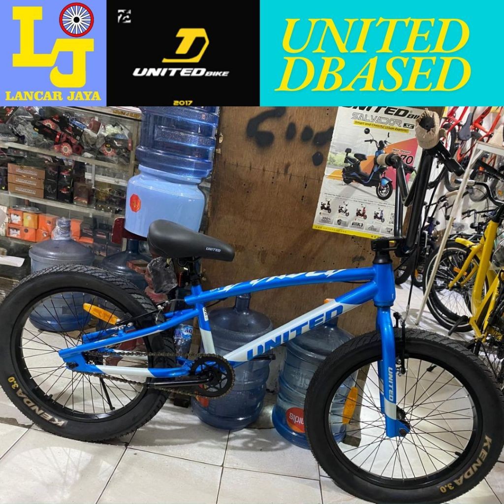 UNITED DBASED 20" Sepeda BMX Casual Anak Cowok Laki Ban jumbo 20 X 3.0 Besi Warna D'BASED