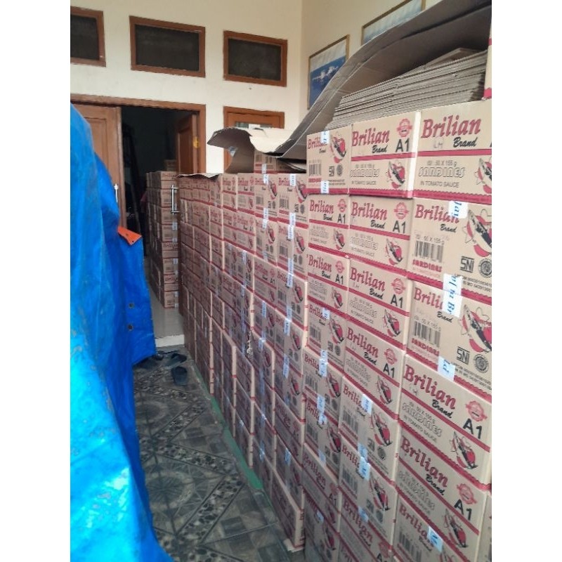 

sarden brilian155 gr 1 karton isi 50 kaleng exspayer 2028