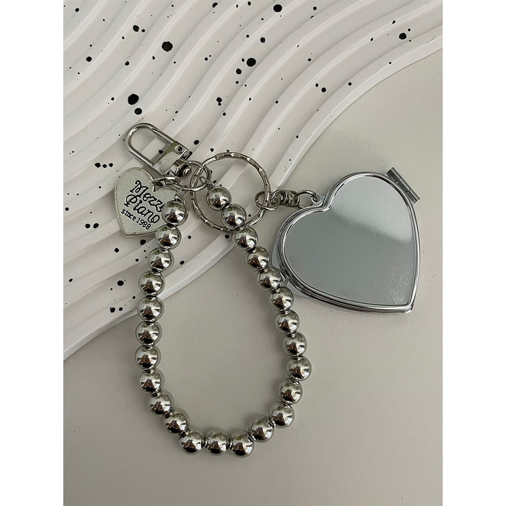 

Metal Key Chain with Heart Shaped Mirror y2k Style Bag Pendant Sweet Cool Trendy Fashion Pendant