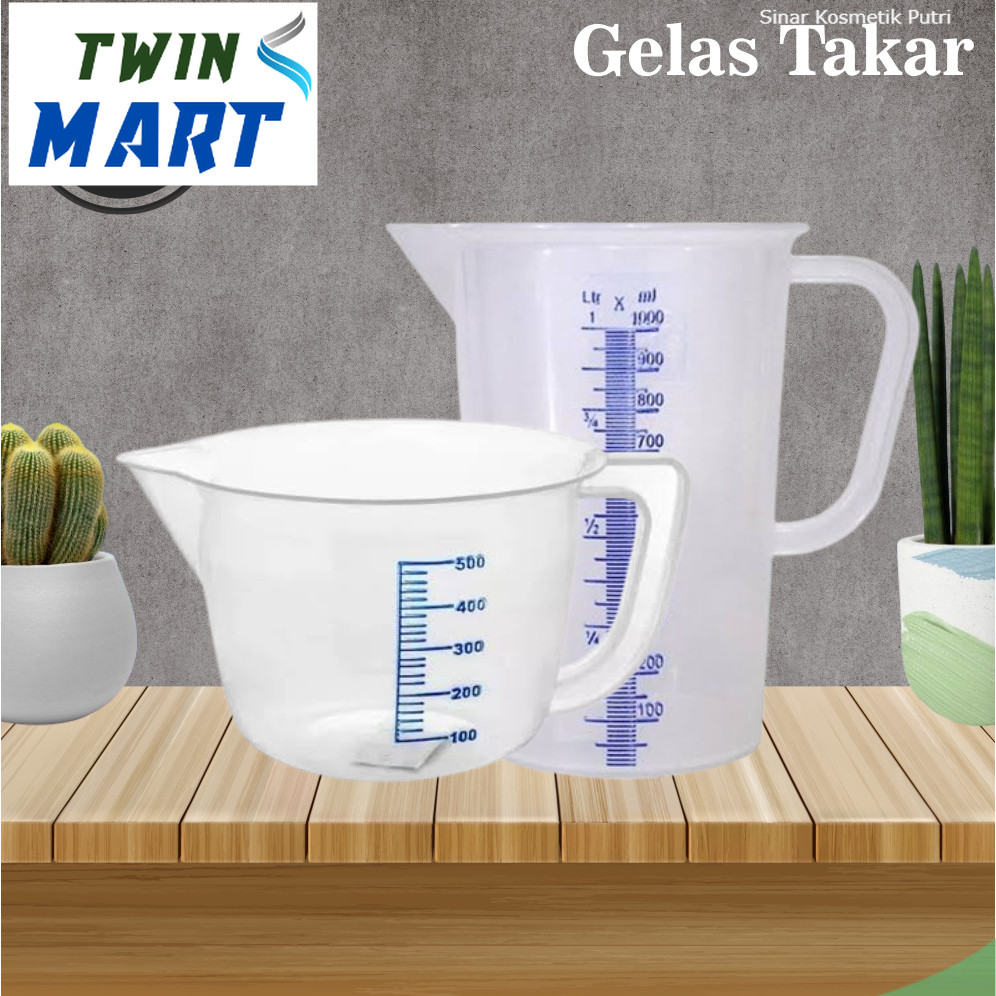 

Gelas Ukur Plastik / Gelas Takar Plastik / 1000 ML dan 500 ML