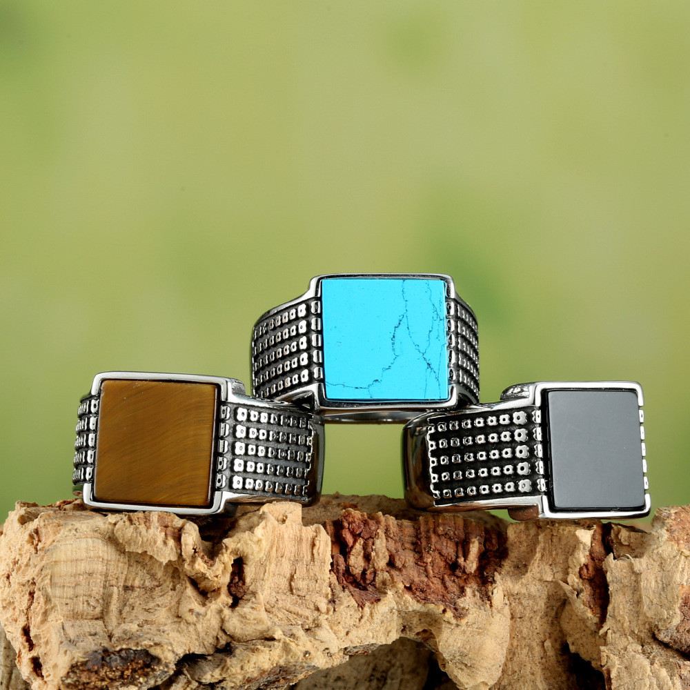 Cincin Jari Batu Akik Pirus Persegi Baja Titanium Motif Perak Mata Harimau Aksesori Fashion Pria Per