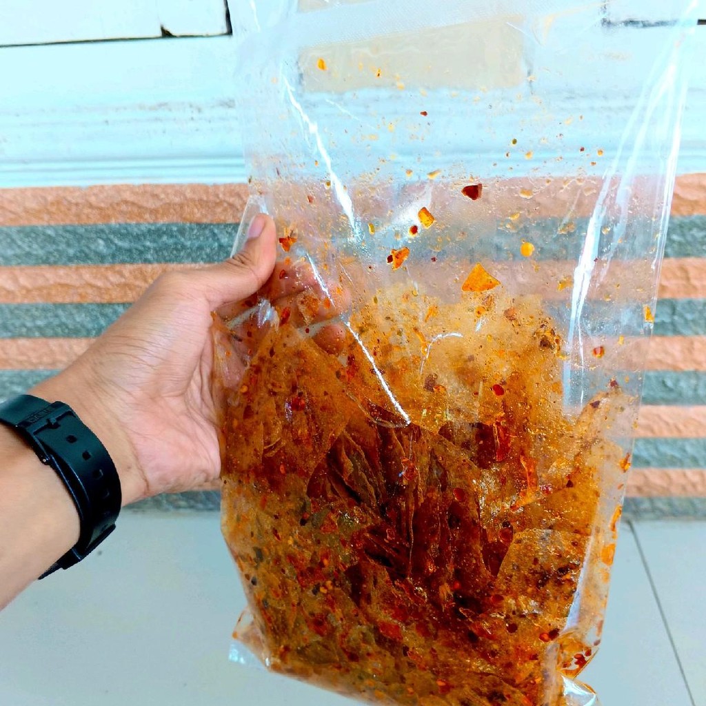 

Keripik Kaca Pedas Daun Jeruk dan Original Gurih 250 Gram - Snacks - Food