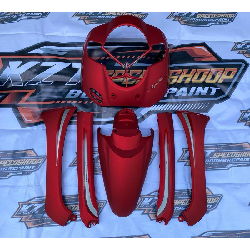 body depan tameng sayap depan SCOOPY fi ESP 2017-2019 donat K-93 warna merah dof dengan stiker