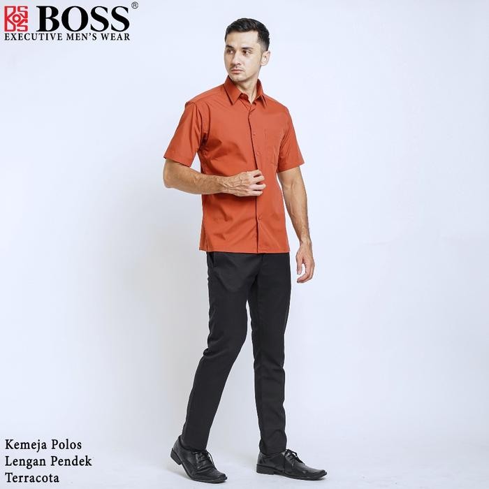 BOSS Kemeja Polos Pria Lengan Pendek Regular Fit Coklat Terracota - Cokelat Terracota, 14½ / S