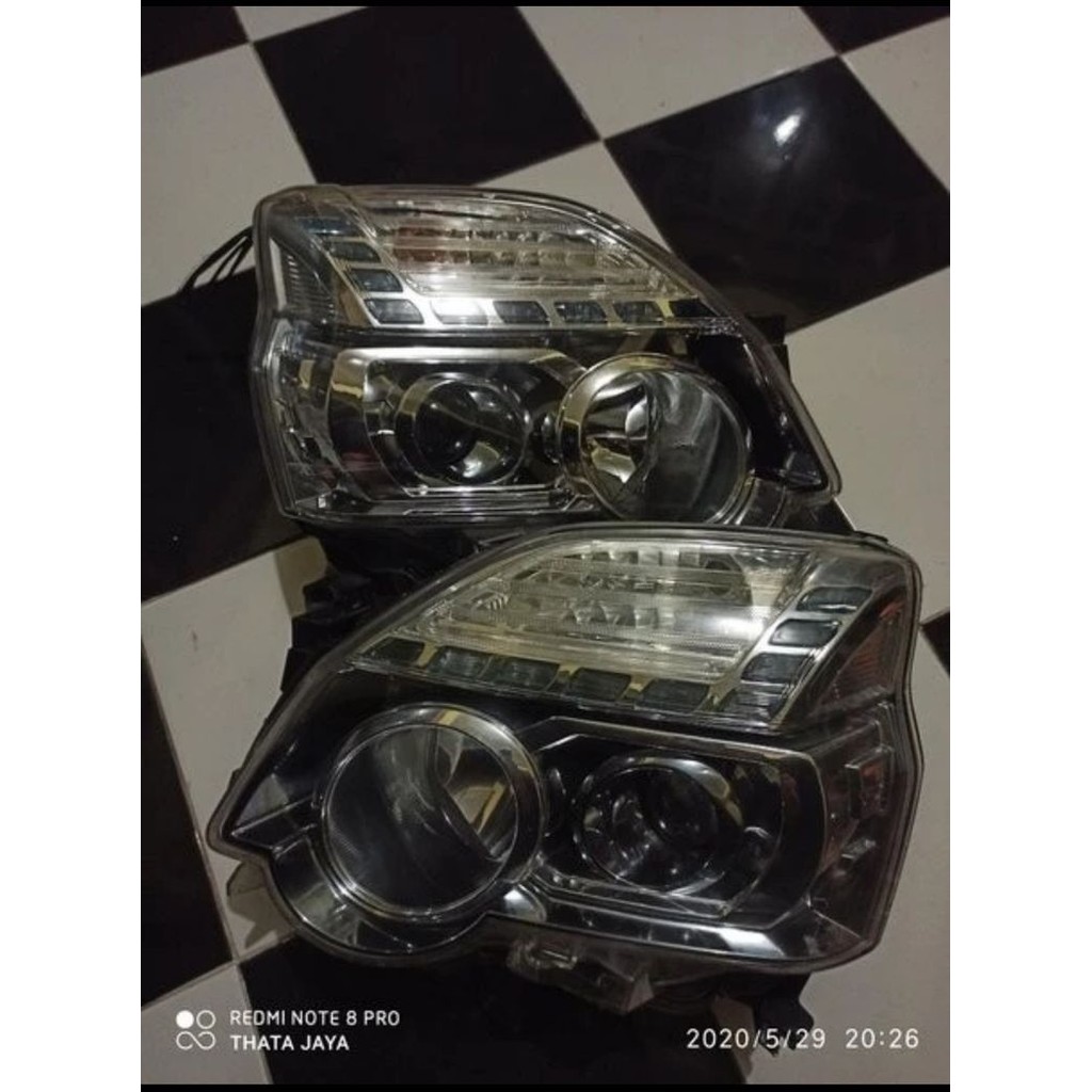 lampu depan headlamp nissan xtrail x trail xtrail urban 2014 2015 t31