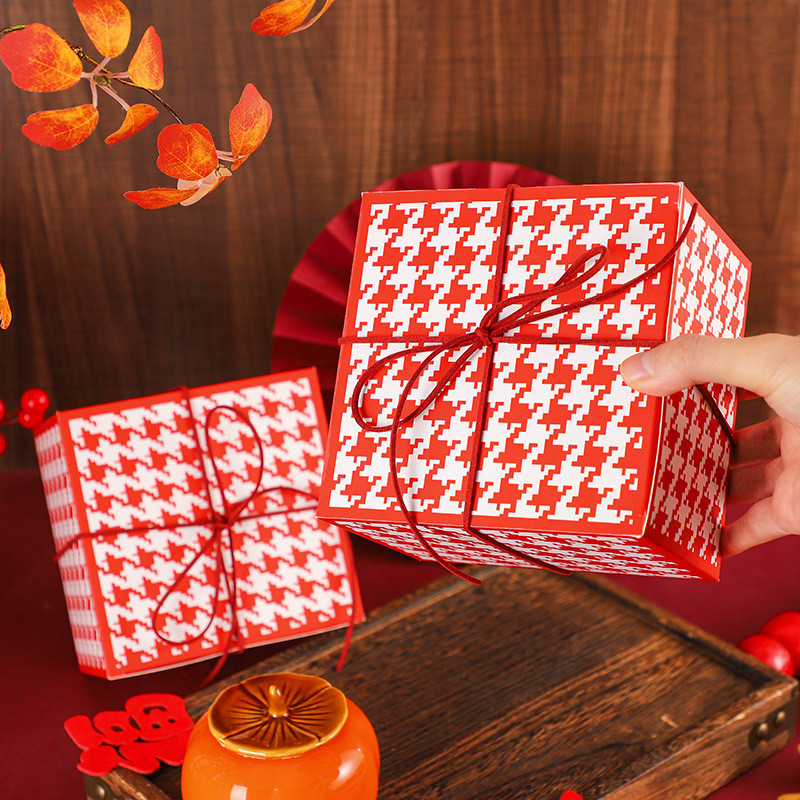 

Kotak Box Imlek Motif Plaid Souvenir Bingkisan Gift Box Hampers Hantaran Imlek Chinese New Yea CNY