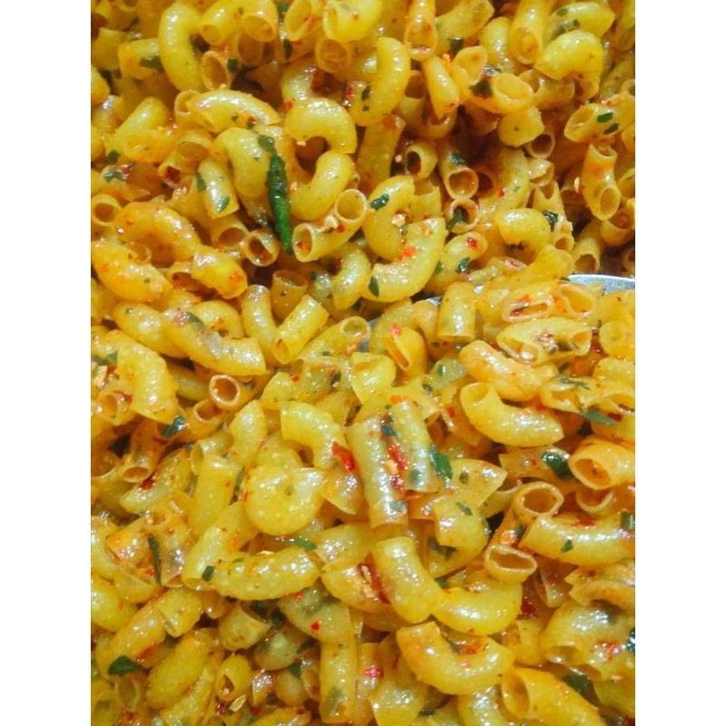 

Makaroni Kuning Daun Jeruk 500 gram