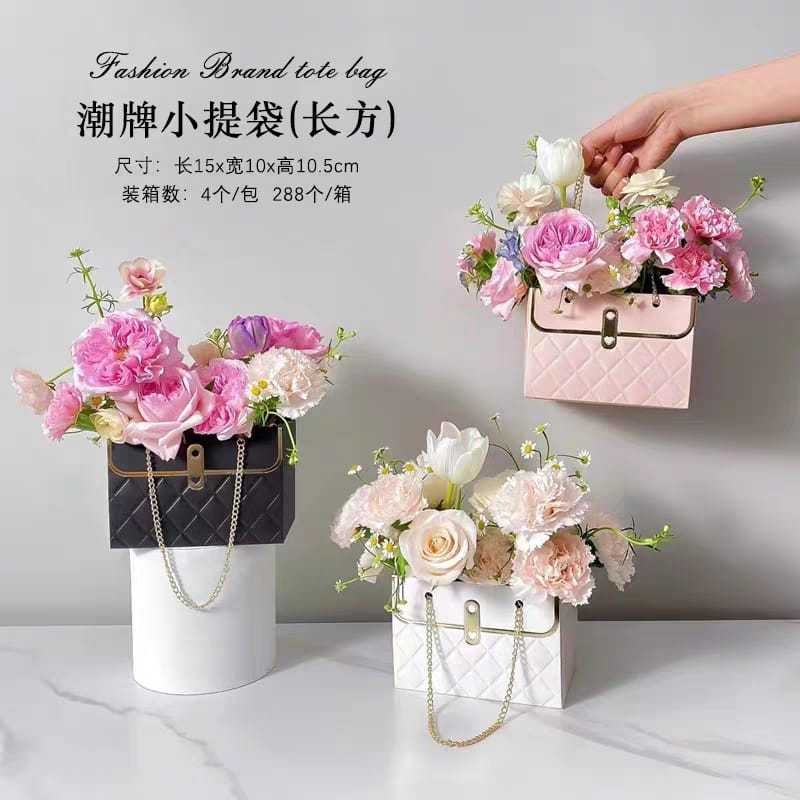 

hojapaper - Kotak Bunga Handle Metal / Tas Bucket Bunga / Flower Paper Gift Box with Metal Chain