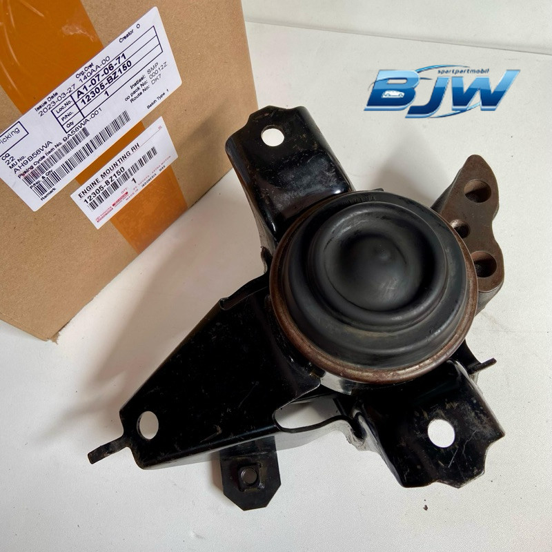 Engine Mounting Kanan SIGRA 1000Cc Tahun 2016-2021