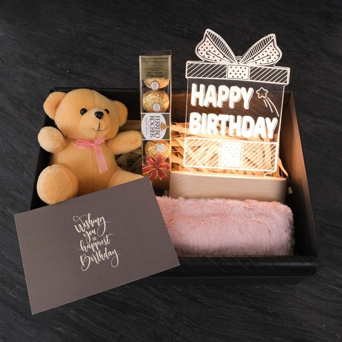 

Best Seller Paket Hadiah Kado Ulang Tahun/Anniversary untuk Perempuan Bundle Lampu