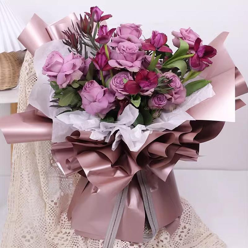 

20 LEMBAR Flower Wrapping Paper Warna Metalik Metal Colored Film Kertas Buket Bunga Cellophane KB081