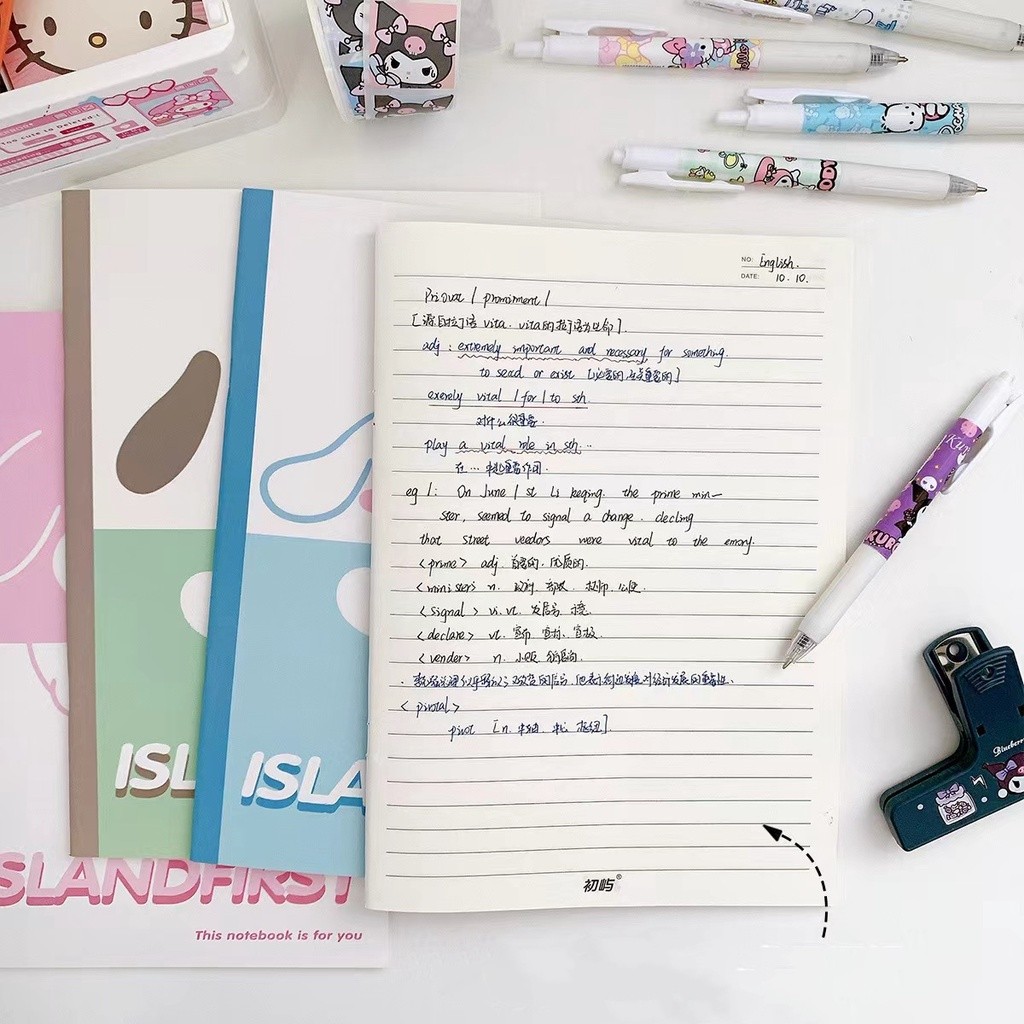 

[Whispers] NOTEBOOK SANRIO B5/Buku catatan kartun lucu/buku catatan berjajar/buku catatan