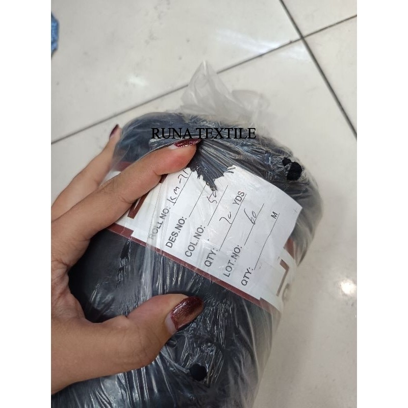 COD, KAIN VELVET ROLLAN, SATIN VELVET ROLL/ Pis, pelvet silk, Vetvet ROBERTO CAVALI