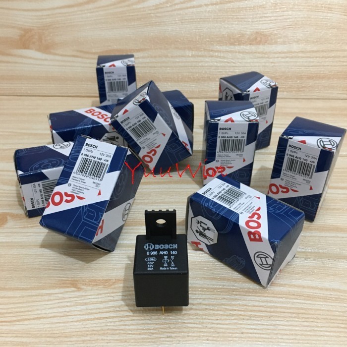 RELAY 12V KAKI 4 30A / RELAY KLAKSON (BOSCH)