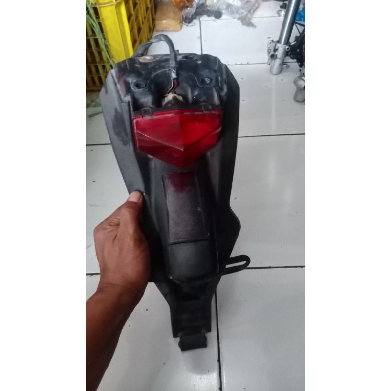 Spakbor belakang klx s original full set stoplamp spakbor belakang klx s