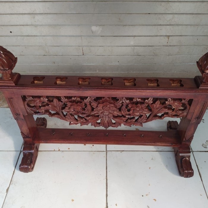 

jagrak keris tombak isi lubang 7