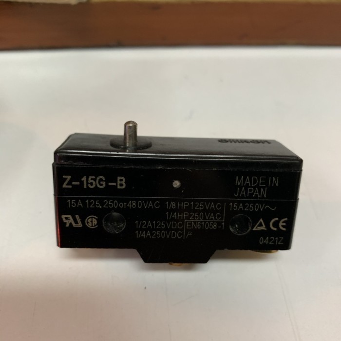 Micro Limit Switch Besar Z-15G-B/Micro Limit Switch Besar Z-15G-B.Micro Limit Switch Besar Z-15G-B/M