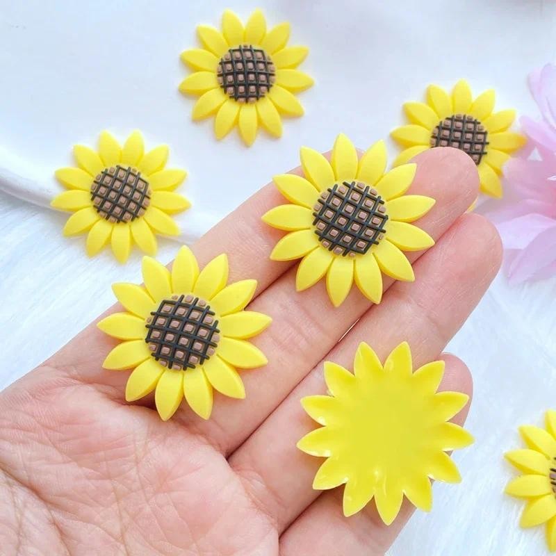 

20pcs 30mm Flatback Sunflower Yellow Daisy Flower Charms For DIY Craft Necklace Earrings Ring Jewelry Embellishment Scrapbooking