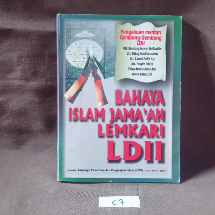 Buku - Bahaya Islam Jama'ah Lemkari LDII
