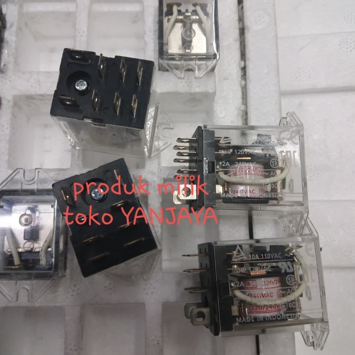 relay omron LY2F 220V 10A/relay omron kuping LY2F 220V