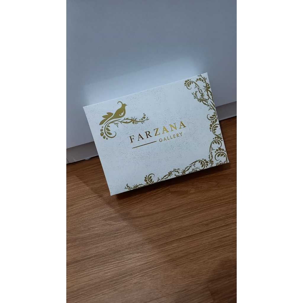 

serempaka_storeBox Hampers Dus Packaging Kotak Kado Souvenir Kebaya Farzana Gallery