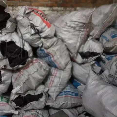 Arang Kayu/Areng kayu 1 karung/Bakaran/Karbon Aktif/Tanaman